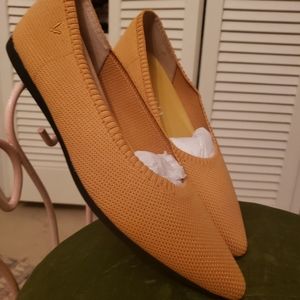 Preloved flats, size 8/38